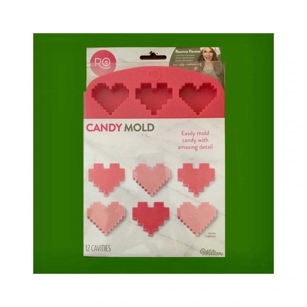 New Wilton Heart Shaped Silicone Candy Mold Tray